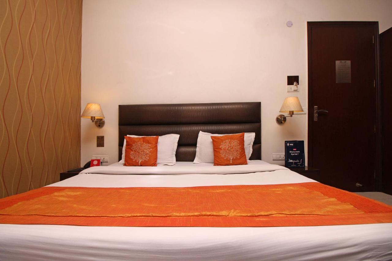 Hotel Arina Inn Nueva Delhi Exterior foto